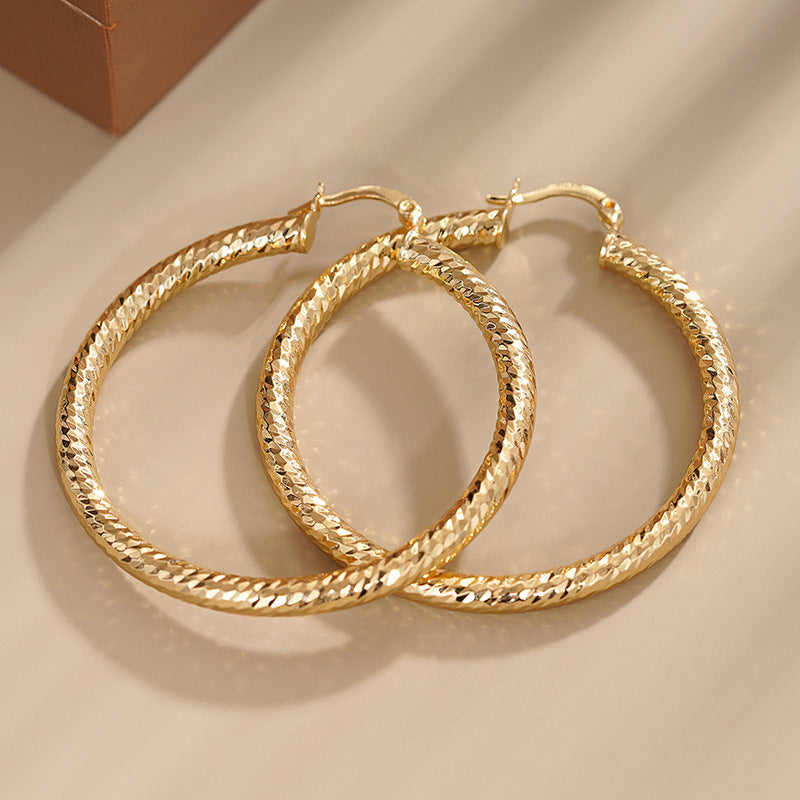 Ear Clip Female Geometric Ring Design