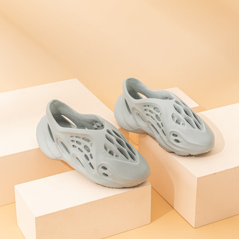 Children's Sandals Coconut Hole Shoes Summer Boys and Girls' Baby Sandals EVA Children's Shoes Beach Shoes