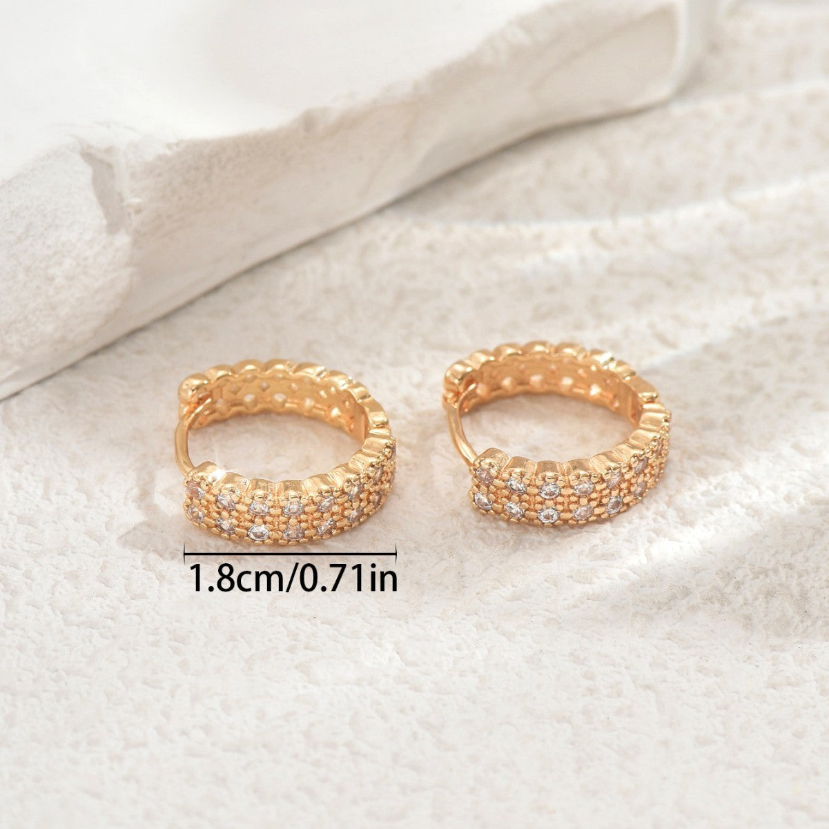 Women's Fashion Geometry Pattern All-match Ear Studs