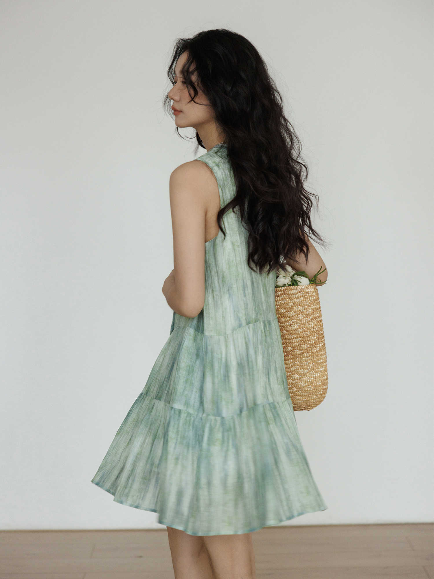 New Chinese Women's Clothing Sleeveless Halter Dress