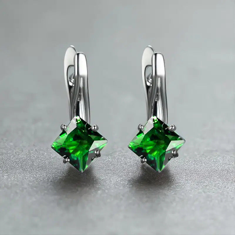 Light Luxury And Simplicity Diamond Design Earrings