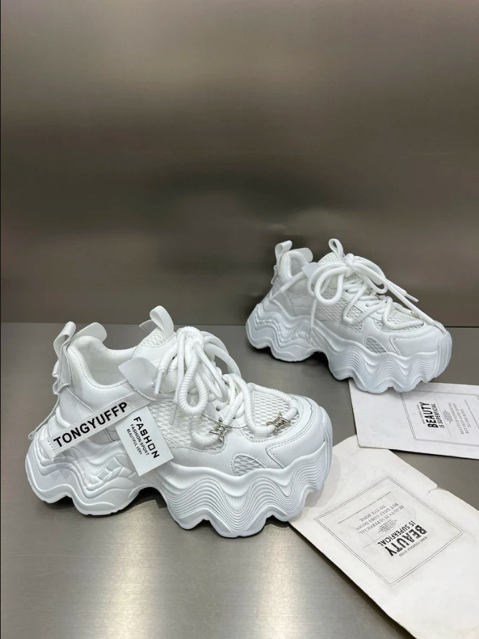 Women's Thick-soled Mesh Breathable Casual Sneaker