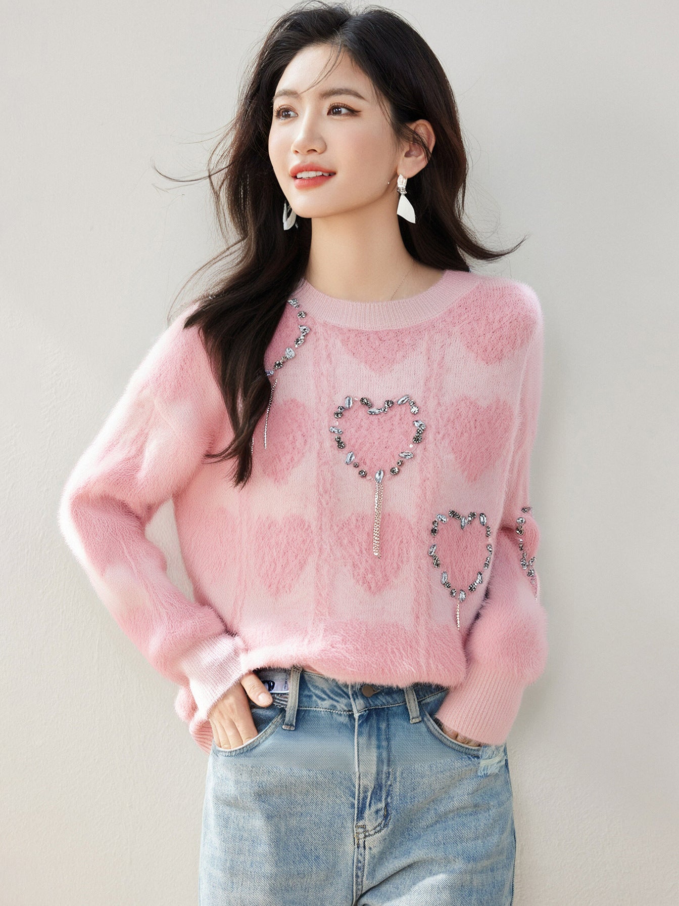 Charming Beaded Heart Knit Sweater for Women, Autumn/Winter Loose Fit Inner Layer Top