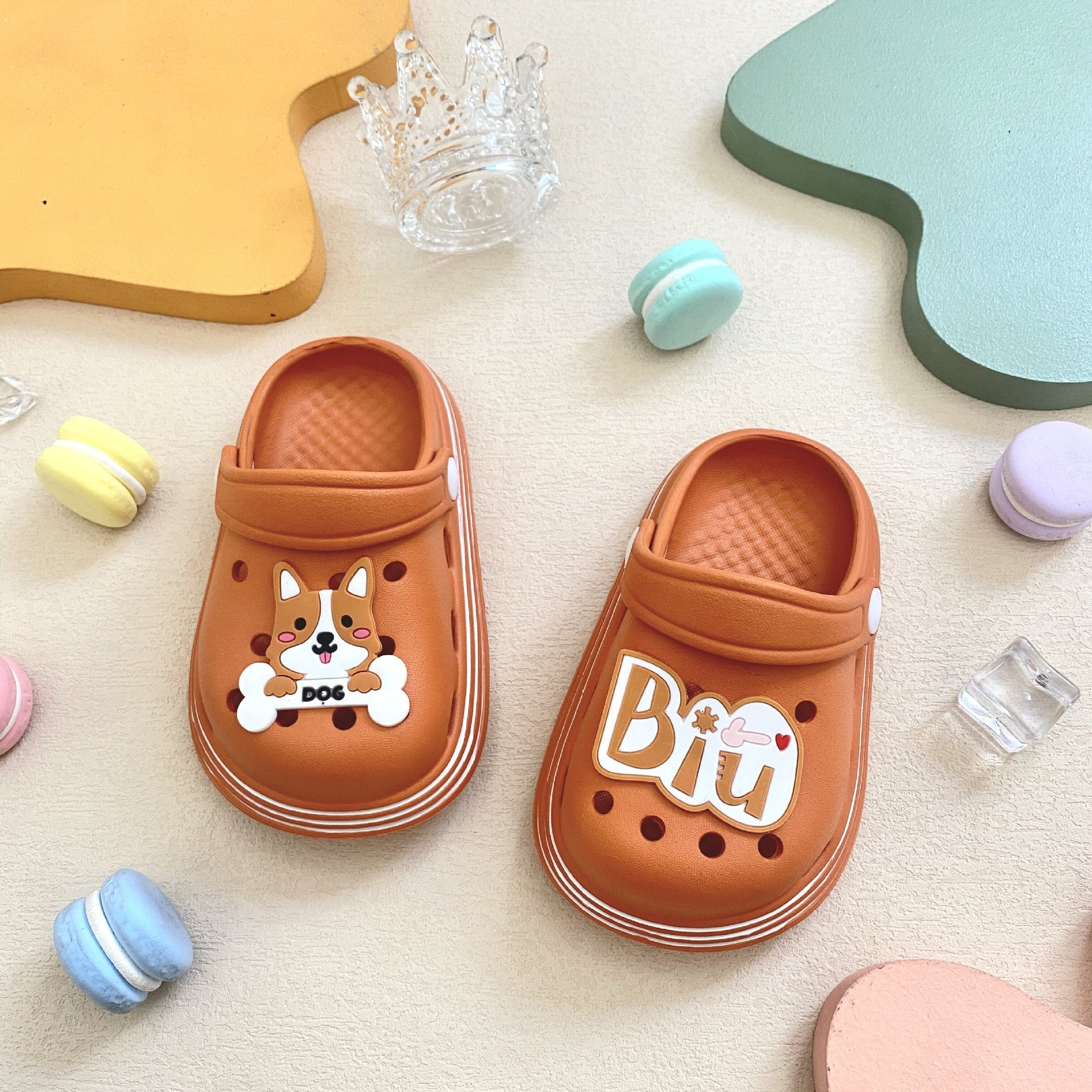 New Children's Hole Shoes Boys And Girls Summer Cute Outer Wear Toddler Soft Bottom Sandals And Slippers