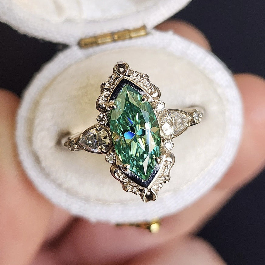 Ornament Alloy Inlaid Green Horse Eye Zircon Ring Women's Diamond Ring
