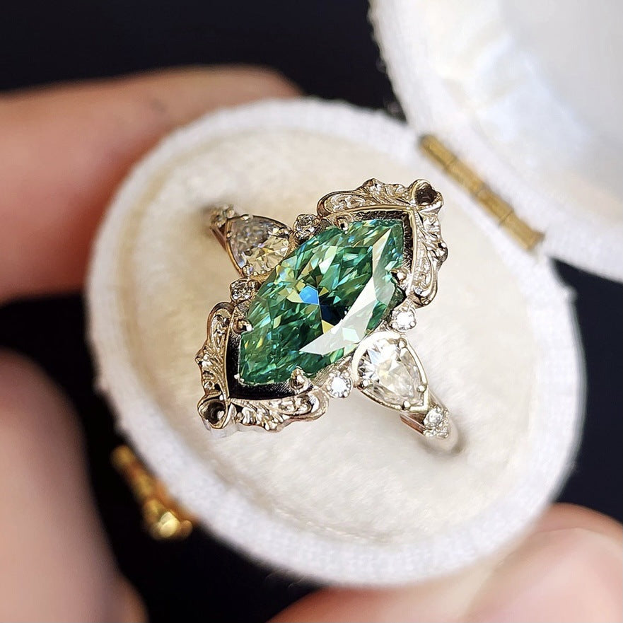 Ornament Alloy Inlaid Green Horse Eye Zircon Ring Women's Diamond Ring