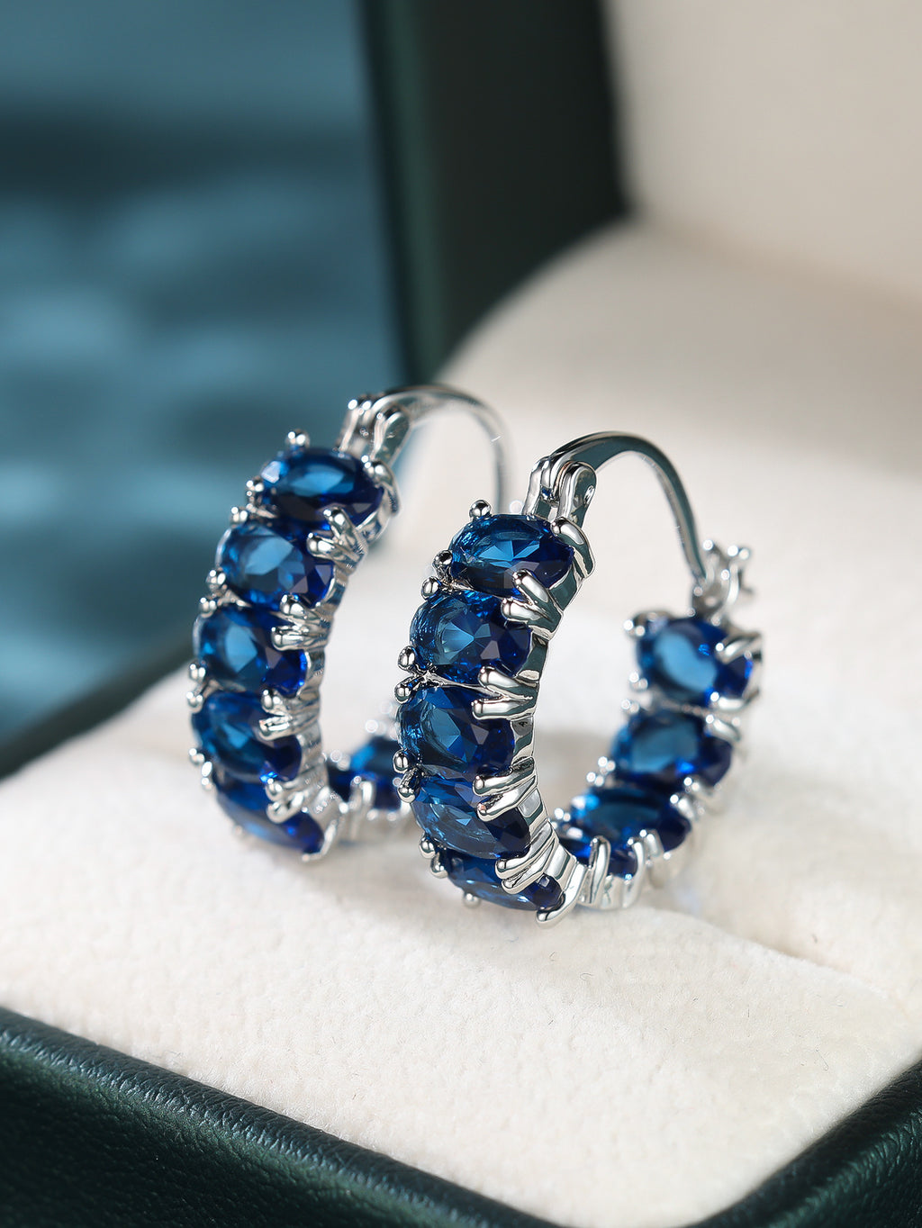 Egg-shaped Generous Earrings Ear Clip Women