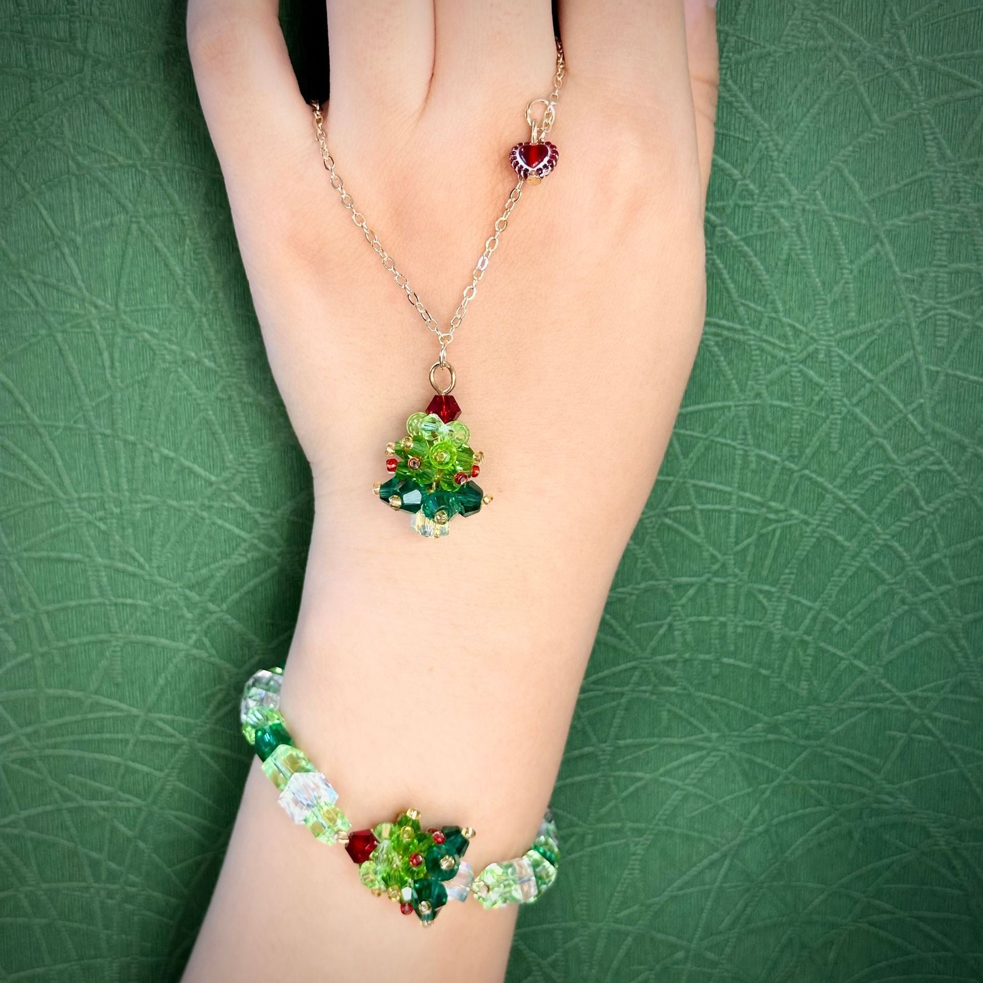 New Red Bow Handmade Beaded Ear Stud Necklace Bracelet