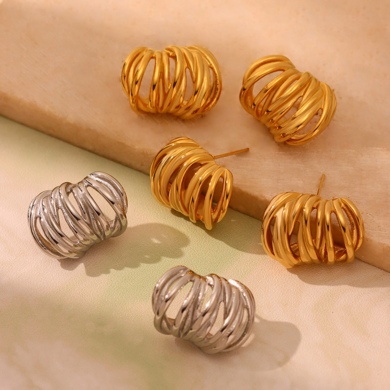 Heavy Industry Casting C- Type Ear Studs Multi-layer Lines