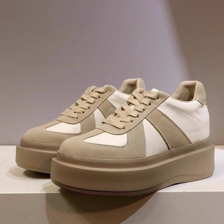 Small Women's Thick-soled Non-slip Sports Shoes Height Increasing Insole